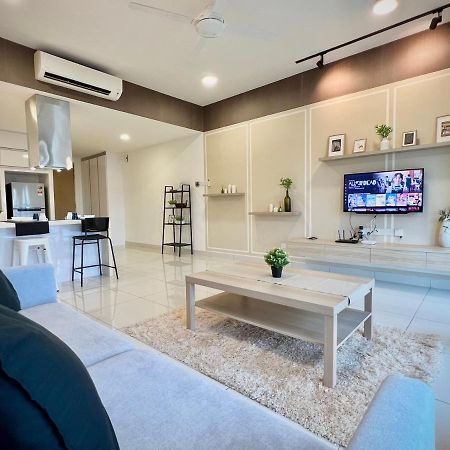 Royale Cottage Midvalley Netflix Pools 4 Pax Johor Bahru Dış mekan fotoğraf