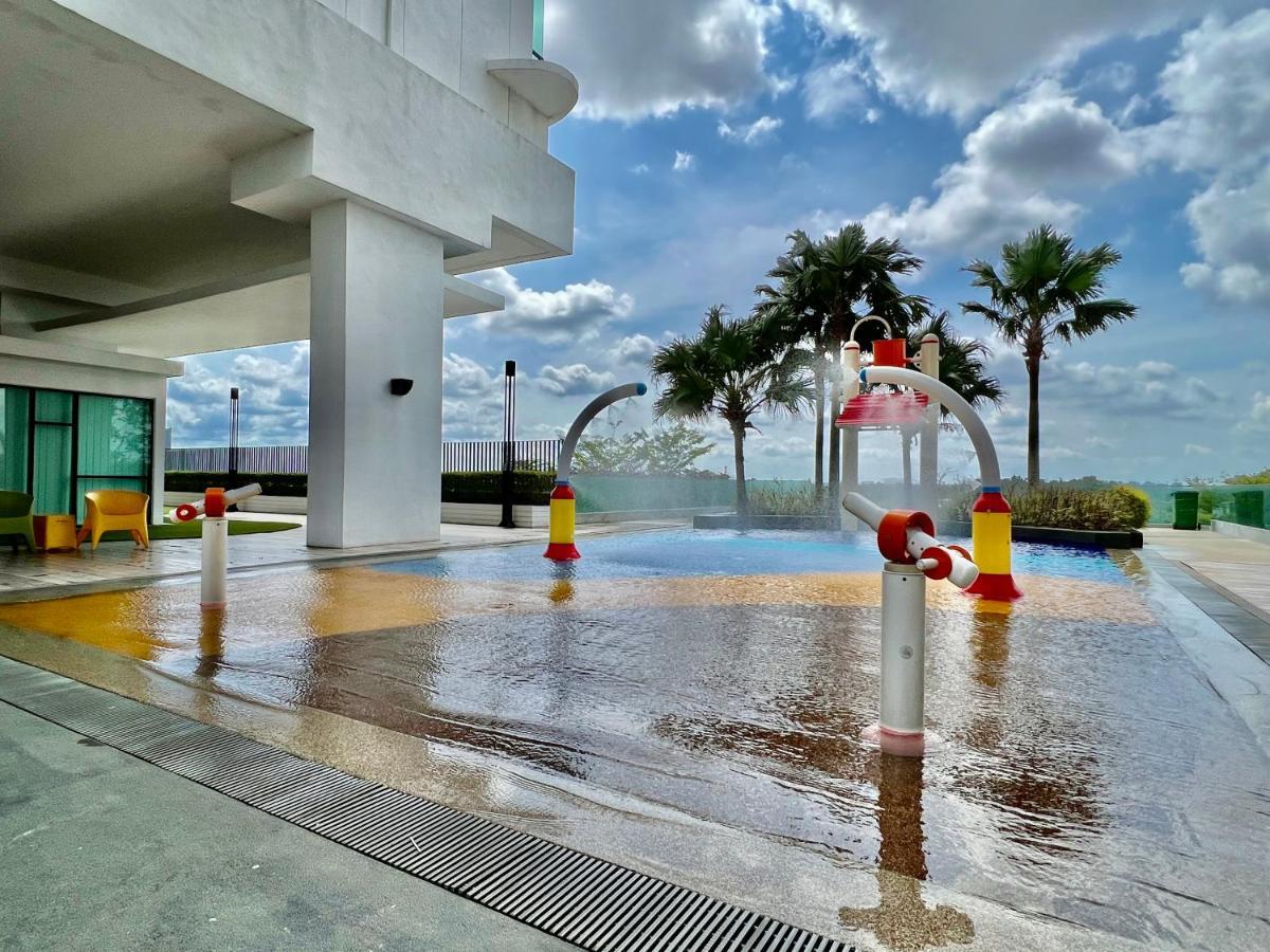 Royale Cottage Midvalley Netflix Pools 4 Pax Johor Bahru Dış mekan fotoğraf